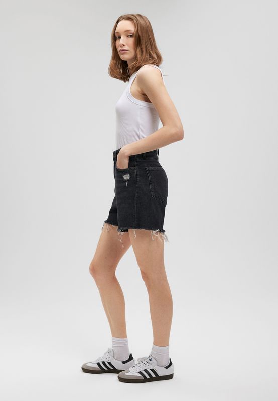 MILLIE
