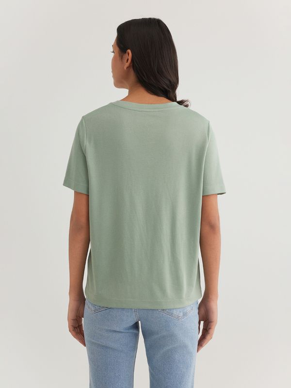 LUX TOUCH TEE