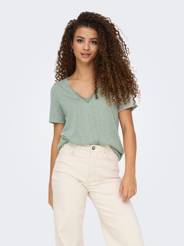 ONLZOLA LIFE S/S V-NECK LACE TOP JRS