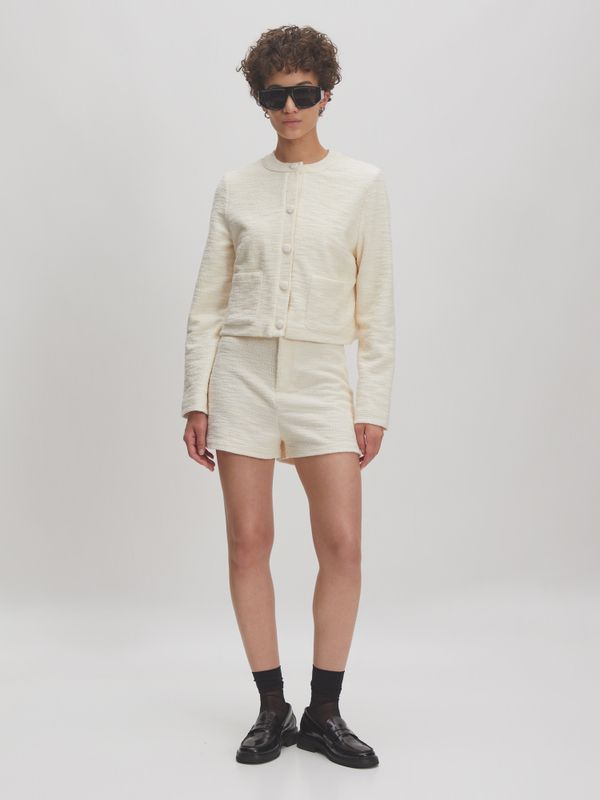 EDT - Barbara Shorts