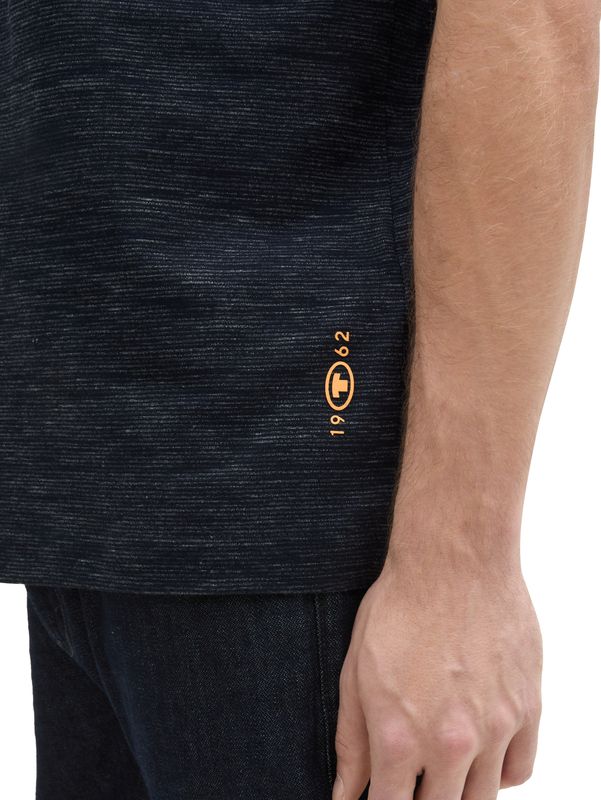 T-Shirt mit Brusttasche