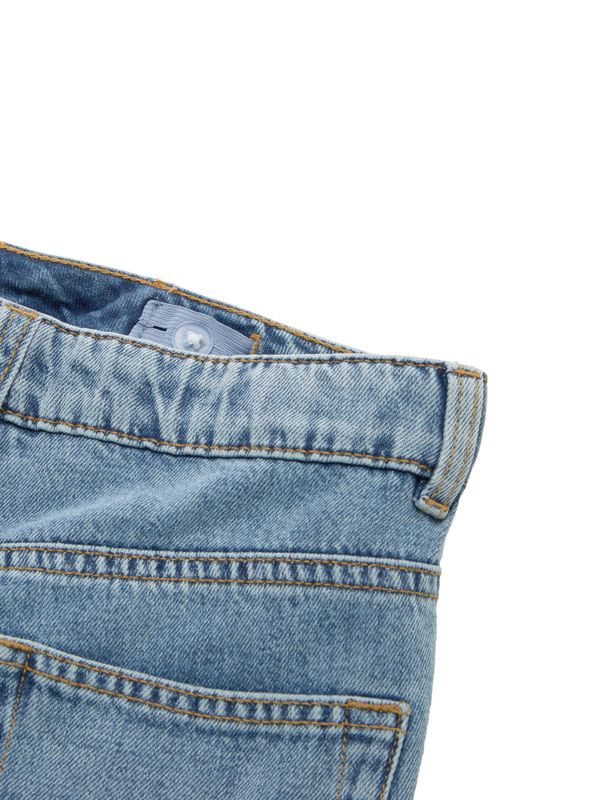 Baggy Jeans mit recycelter Baumwolle