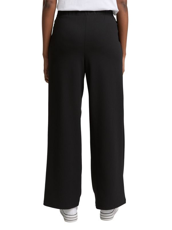 Wide Leg Hose