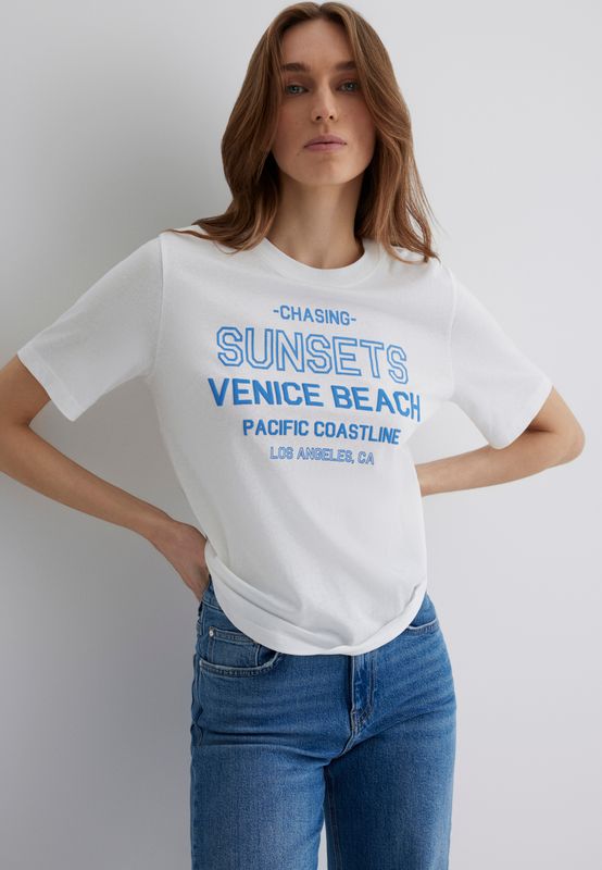 SLOGAN PRINTED GRAPHIC T-SHIRT