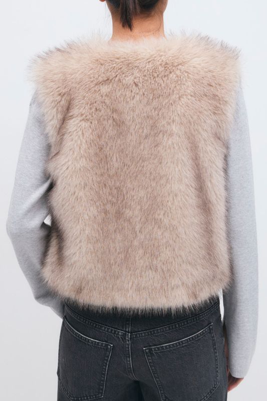 Faux fur vest