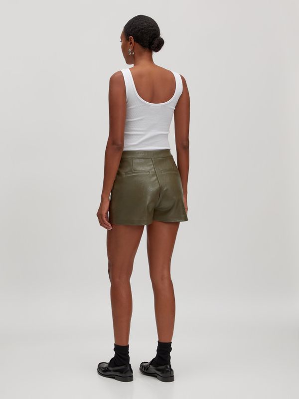 Banu Shorts