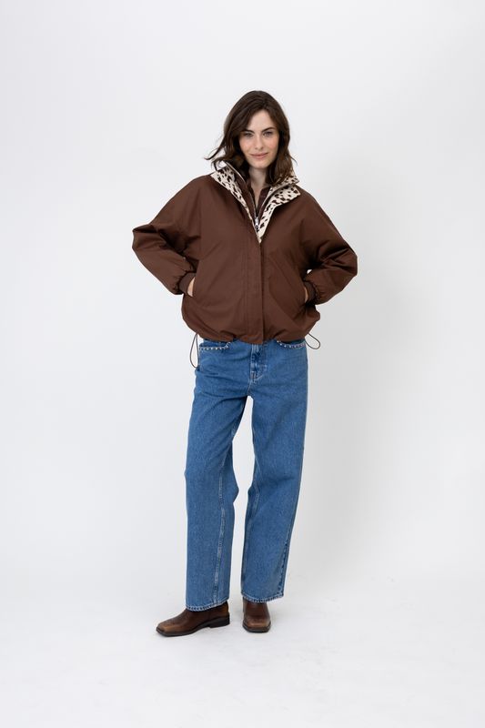 Amine Reversible Jacket