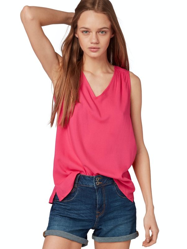 printed woven top with v-neck