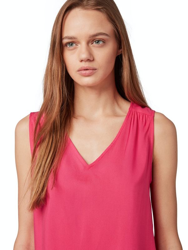 printed woven top with v-neck