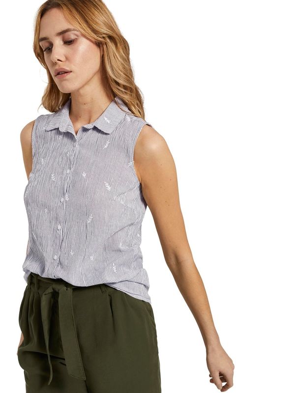 blouse with embroidery