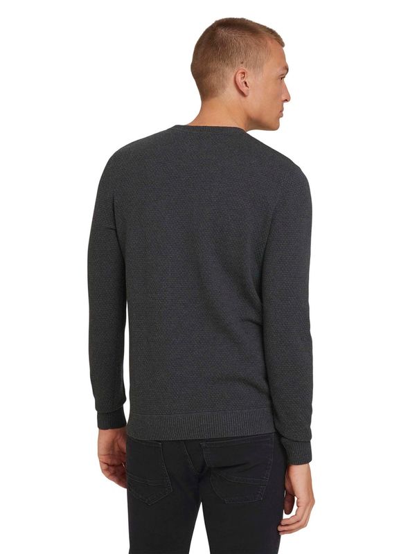 basic structure sweater