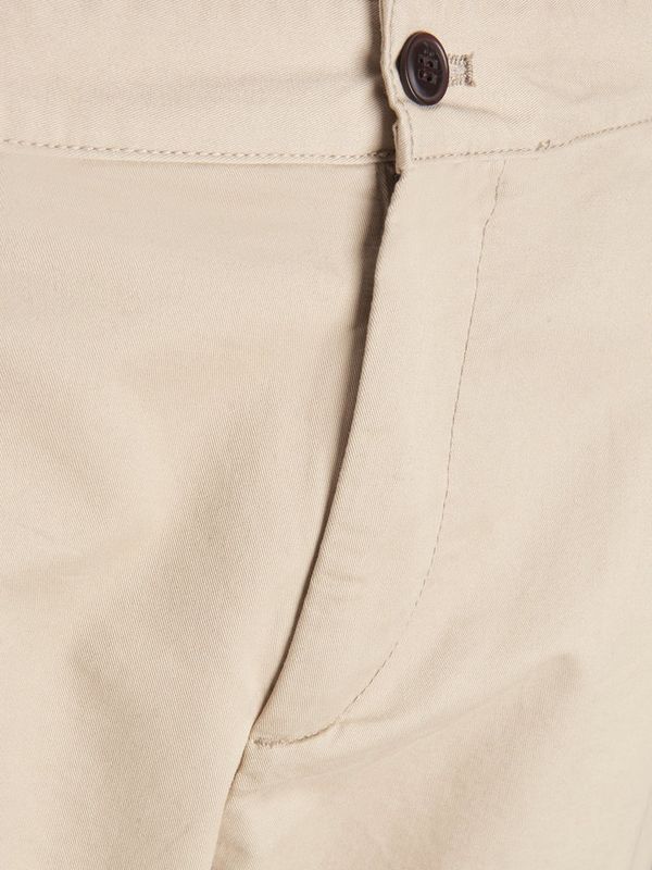 JJIJEFF CROP JJTRENDY AKM WHITE PEPPER