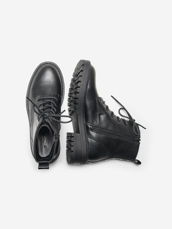 ONLBOLD-16 PU EYELET LACE UP BOOT