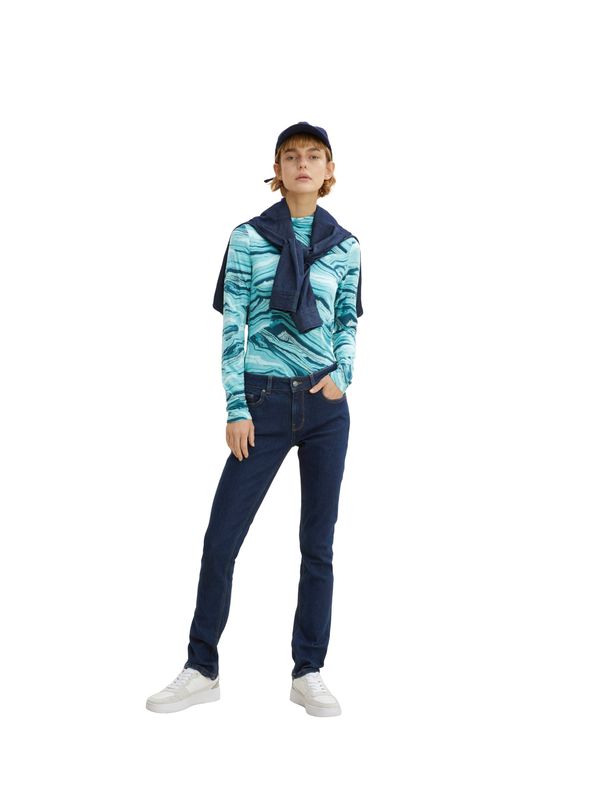 Elsa Slim Straight Jeans