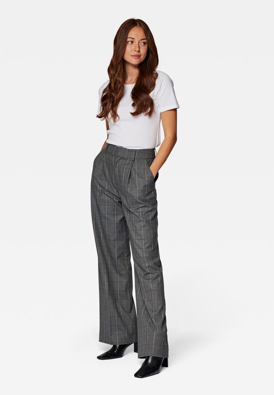 CHECK PANTS