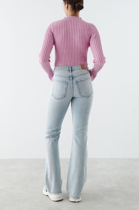 Flare Jeans