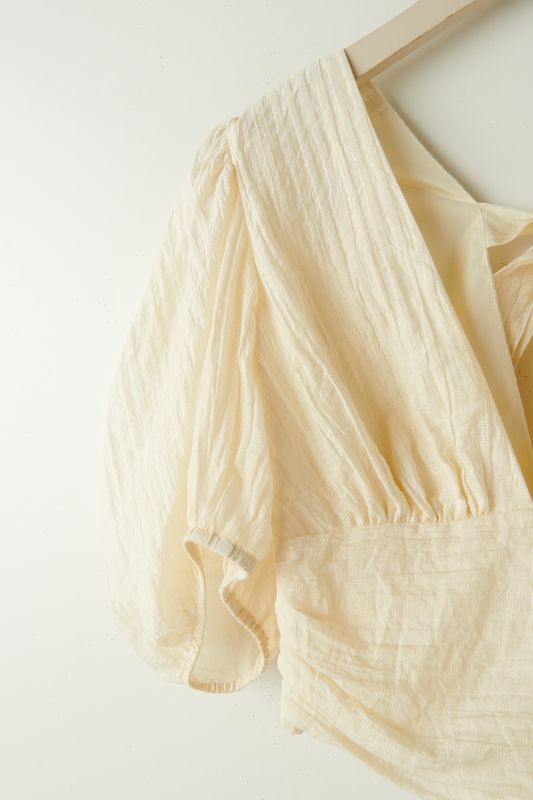 Puff sleeve top
