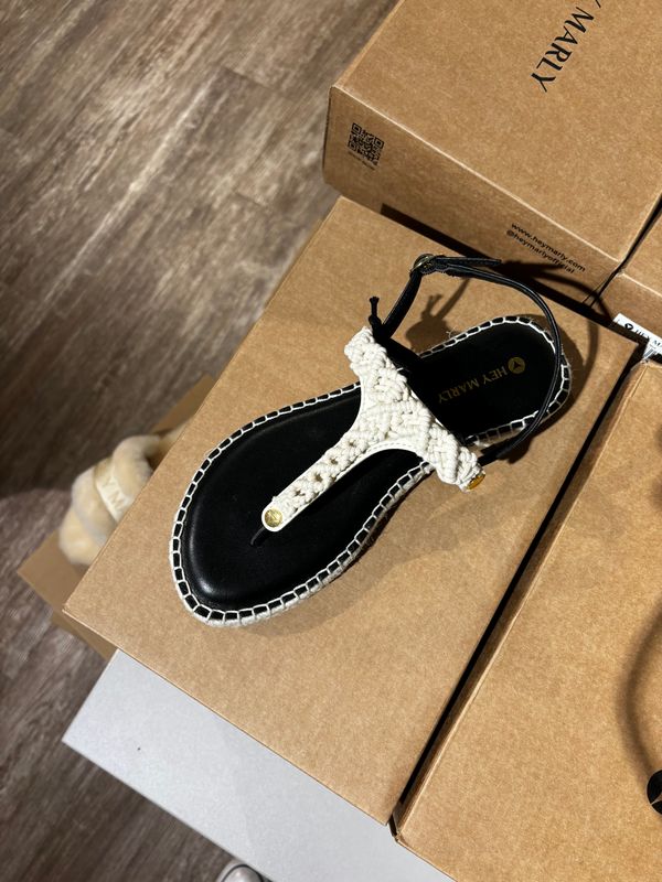 HeyMarly Zehentrenner Sandale