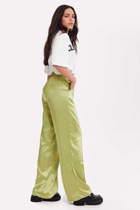 Hose UNCHANGING MIND