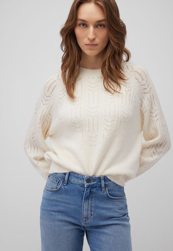 CREW NECK SWEATER