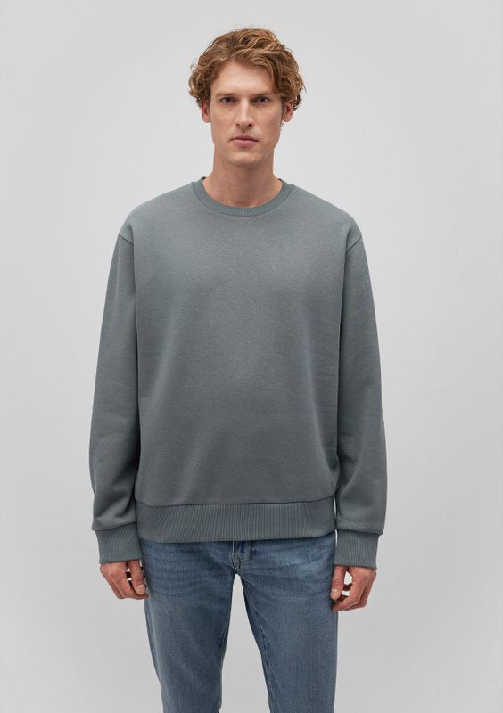 CREW NECK SWEATSHIRT