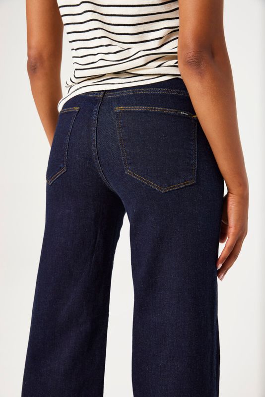 249 Celia wide