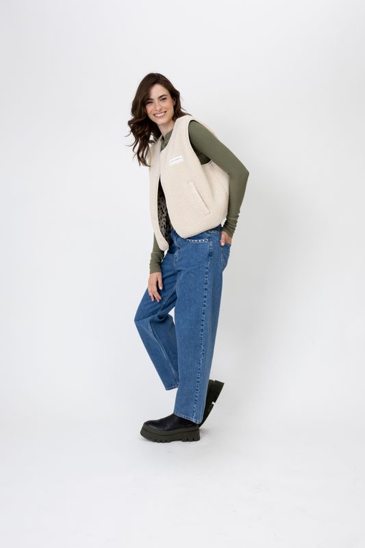 Magnolia Reversible Fleece Vest