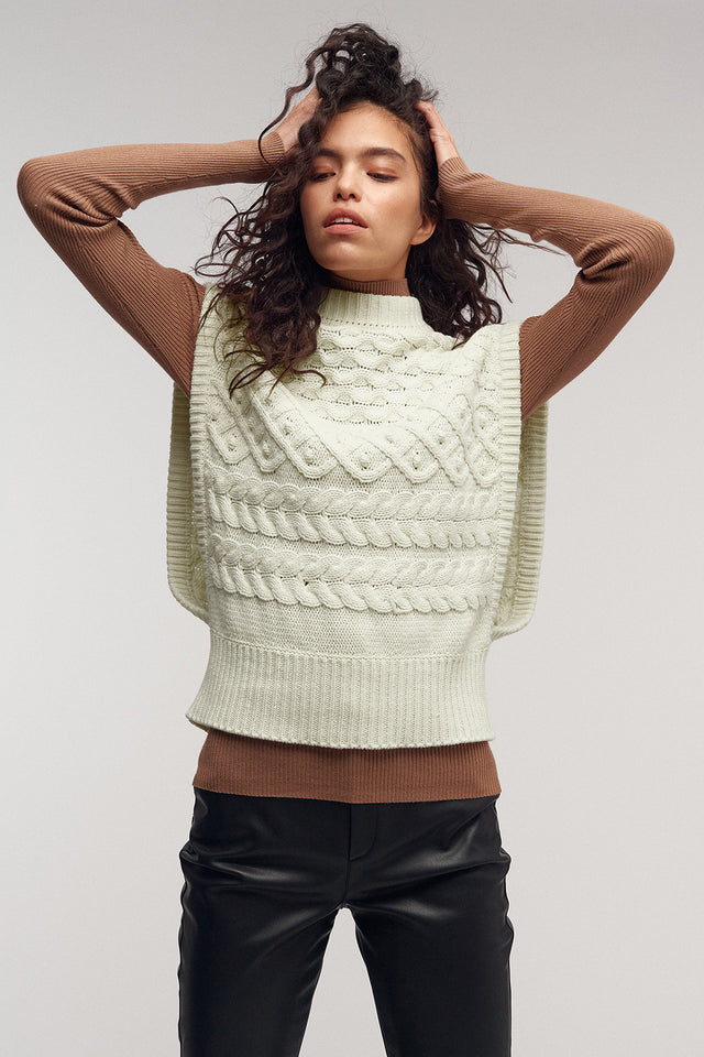 Bella knitted vest